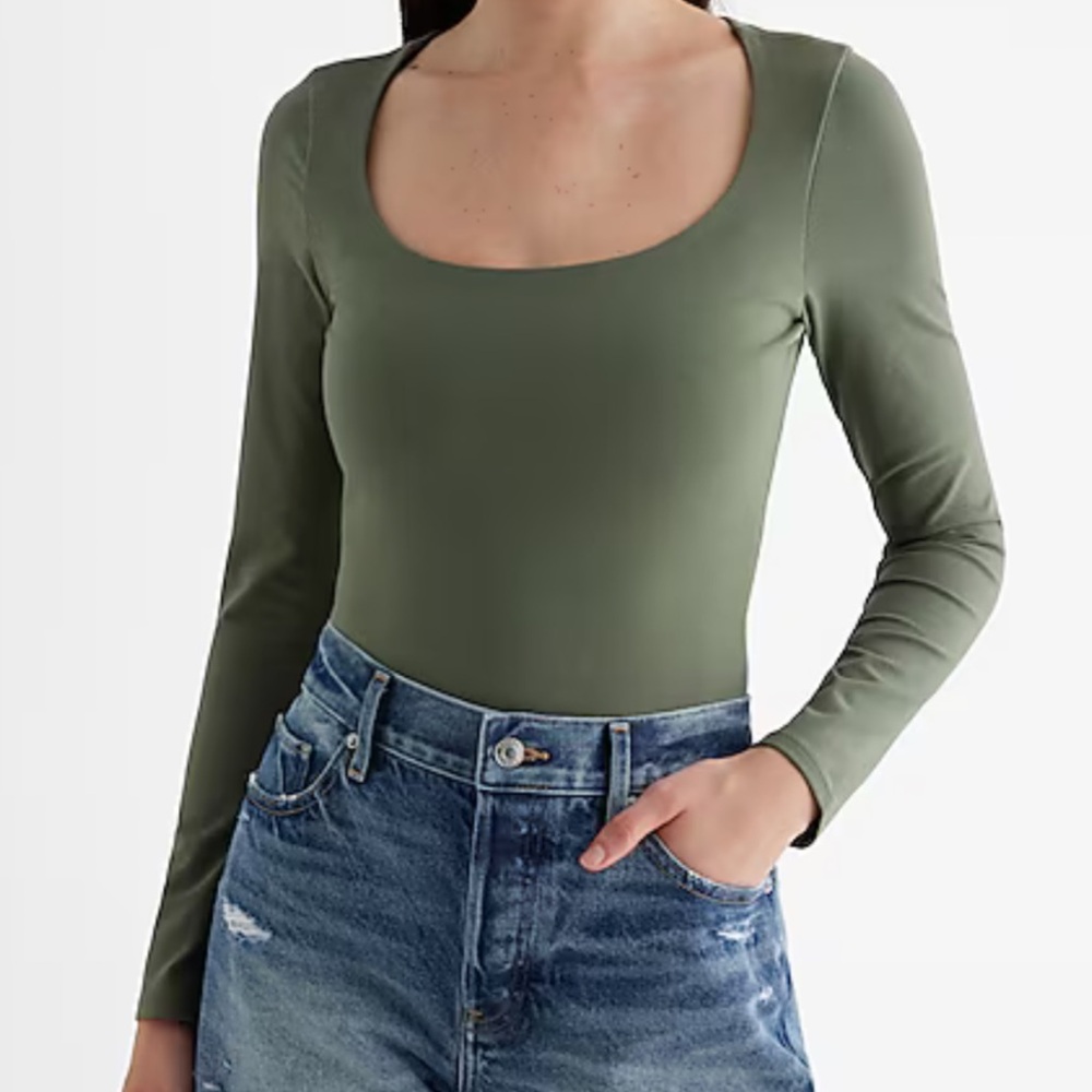 NWOT Express Olive Green Long Sleeve Scoop Neck Bodysuit